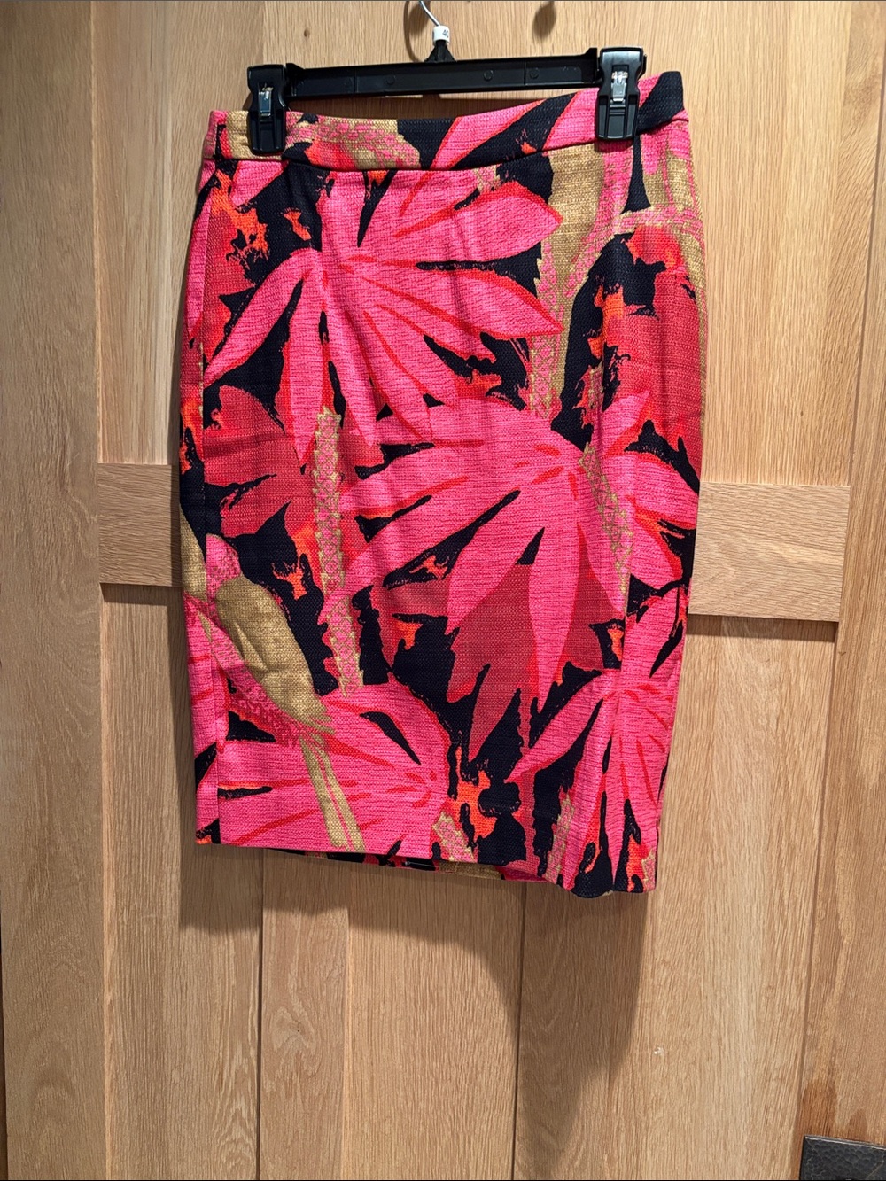 J Crew Vibrant Pink Floral Pencil Skirt